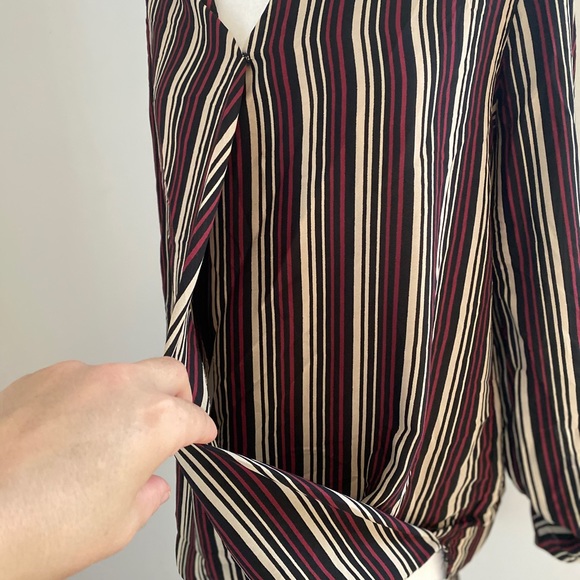 Anthropologie Pleione Wrap Blouse Stripped Medium - Picture 3 of 12